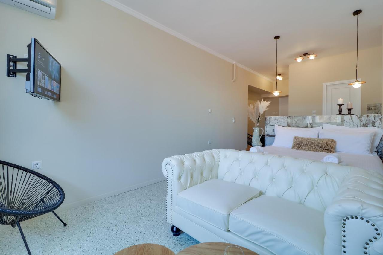 Ermou Fashion Suites By Living-Space Athen Exterior foto