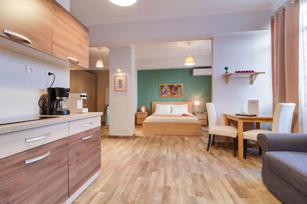 Ermou Fashion Suites By Living-Space Athen Exterior foto